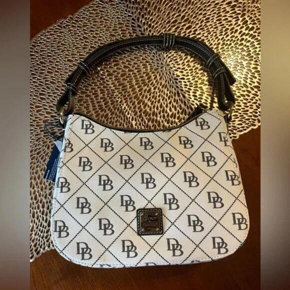 Dooney & Bourke Maxi Quilt Small Kiley‎ Hobo - NWT (New) - Picture 2 of 6
